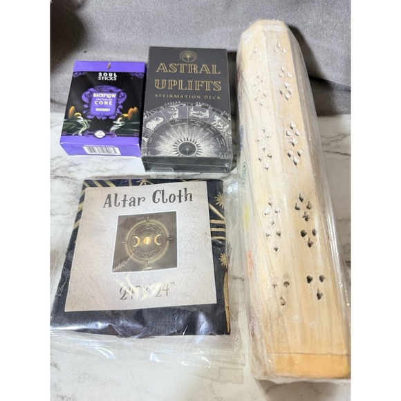 Other - Tarot bundle~ Cards, Incense, Burner box, Alter Cloth (3361)